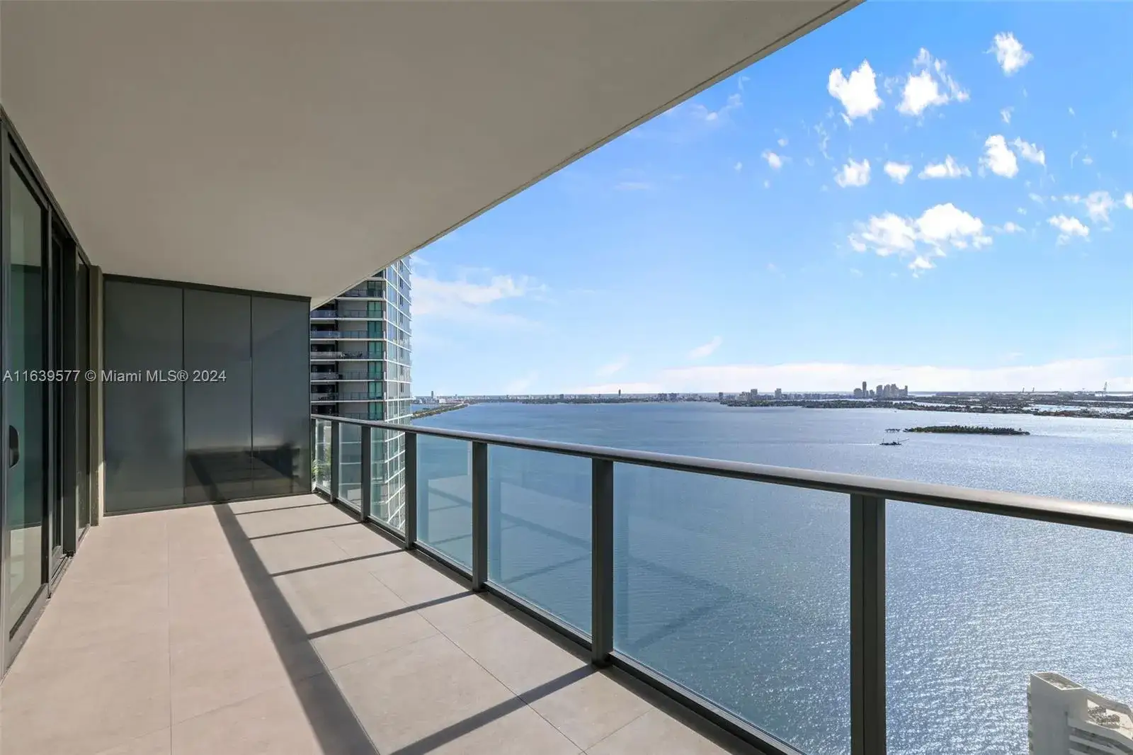 2 bedroom 3 bath Residential for sale at 650 NE 32nd St # 3203, Miami FL 33137