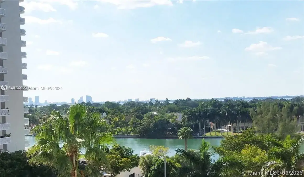 2 bedroom 2 bath Residential Lease for rent at 5555 Collins Ave # 7T, Miami Beach FL 33140