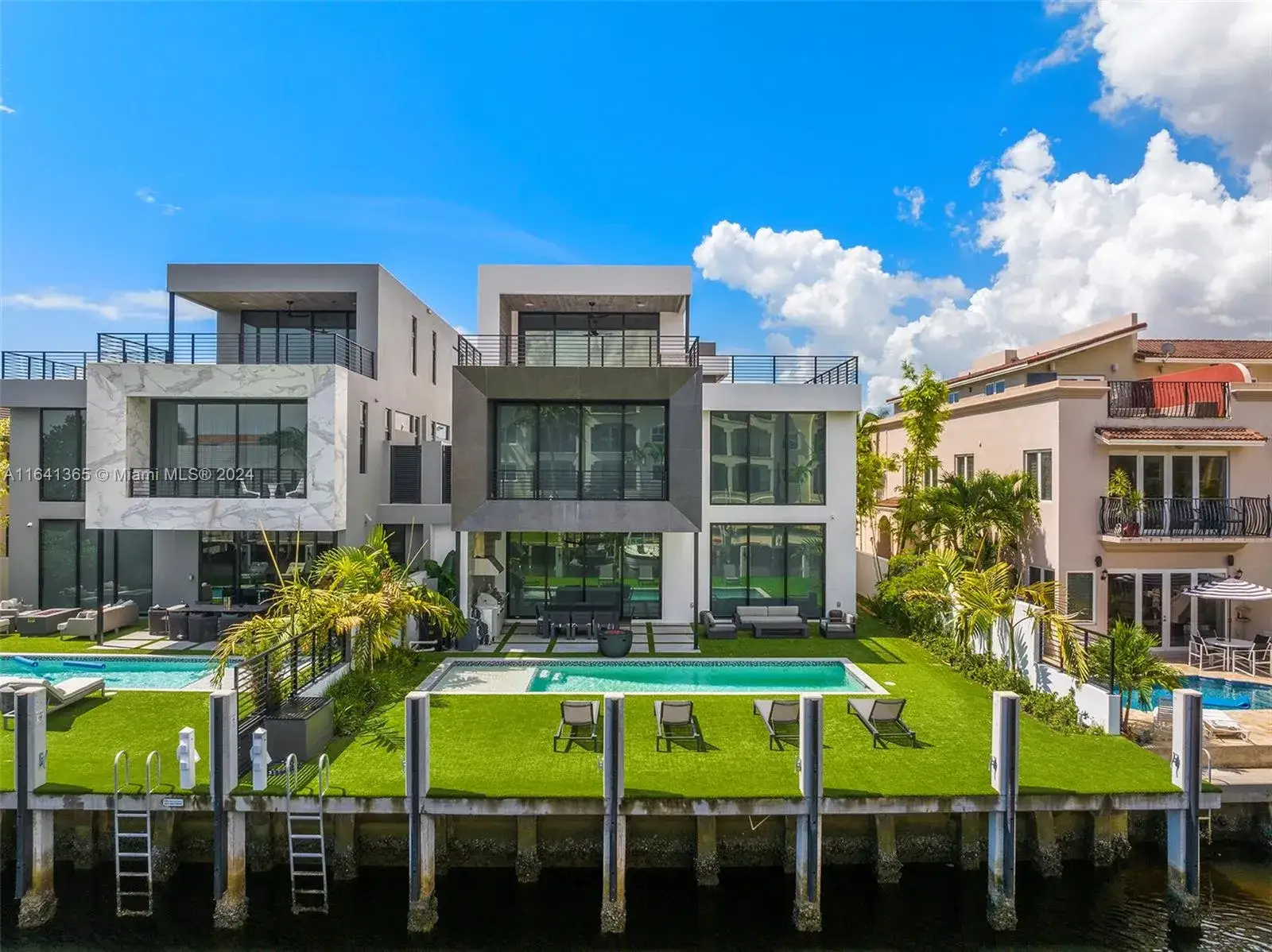 4 bedroom 4 bath Residential Lease for rent at 2719 NE 14th St, Fort Lauderdale FL 33304