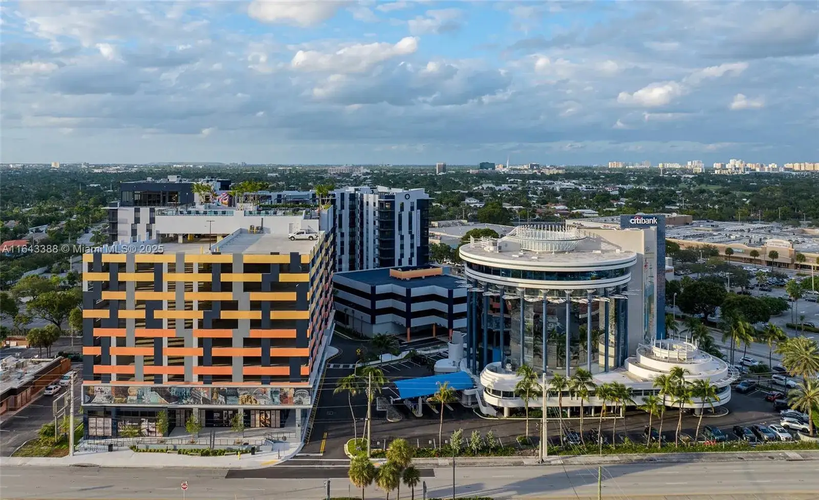 1 bedroom 2 bath Residential Lease for rent at 3333 N Federal Hwy # A2, Oakland Park FL 33306