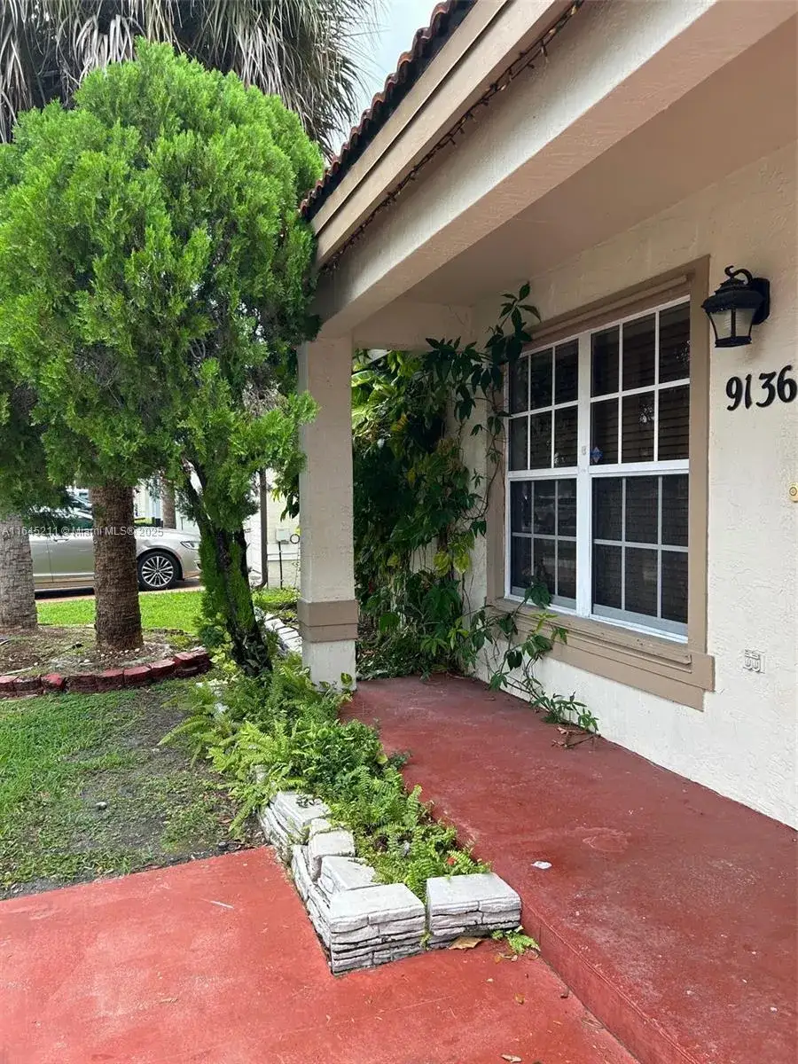 2 bedroom 2 bath Residential for sale at 9136 NW 192nd Ter, Hialeah FL 33018