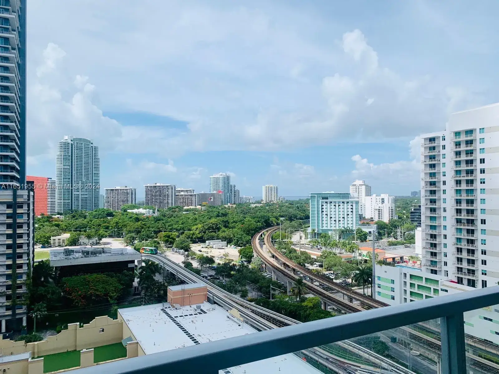 2 bedroom 2 bath Residential for sale at 79 SW 12th St, Miami FL 33130