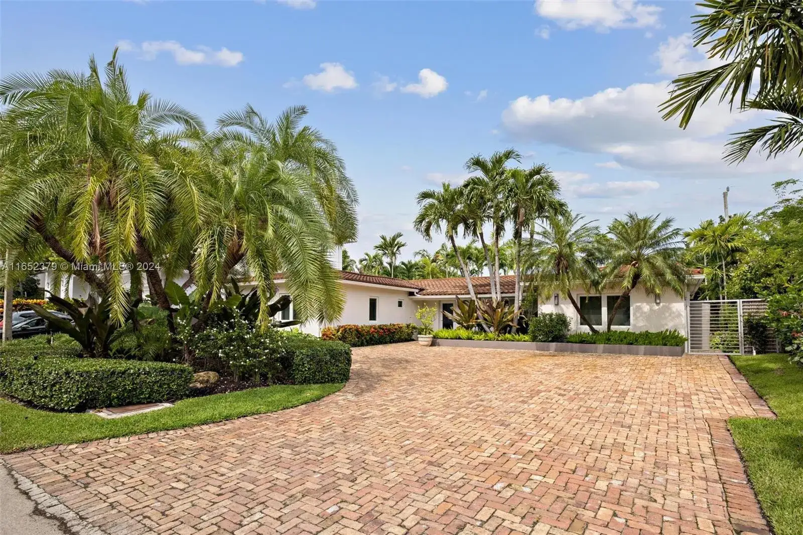 5 bedroom 4 bath Residential Lease for rent at 670 Allendale Rd, Key Biscayne FL 33149