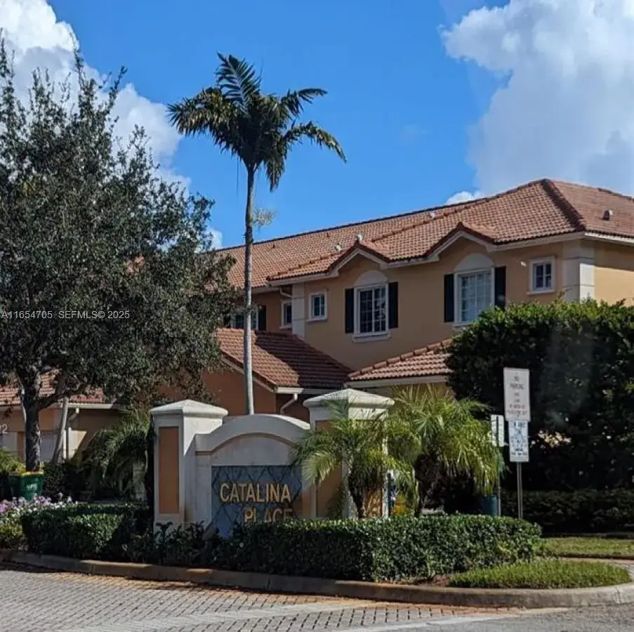 3 bedroom 2 bath Residential for sale at 6407 Catalina Ln # 6407, Tamarac FL 33321