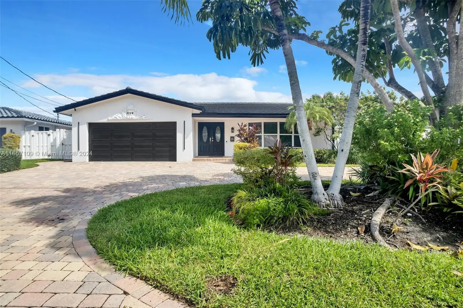 4 bedroom 3 bath Residential Lease for rent at 5220 NE 26th Ave, Fort Lauderdale FL 33308