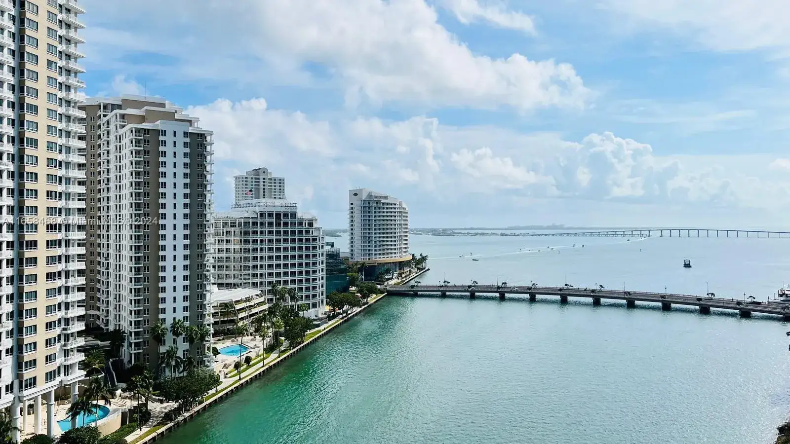 2 bedroom 2 bath Residential Lease for rent at 495 Brickell Ave # 4902, Miami FL 33131