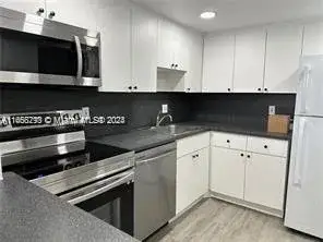 2 bedroom 2 bath Residential for sale at 13499 Biscayne Blvd # 801, North Miami FL 33181