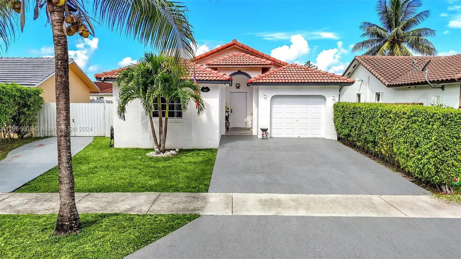 3 bedroom 2 bath Residential for sale at 18118 SW 142nd Ct, Miami FL 33177