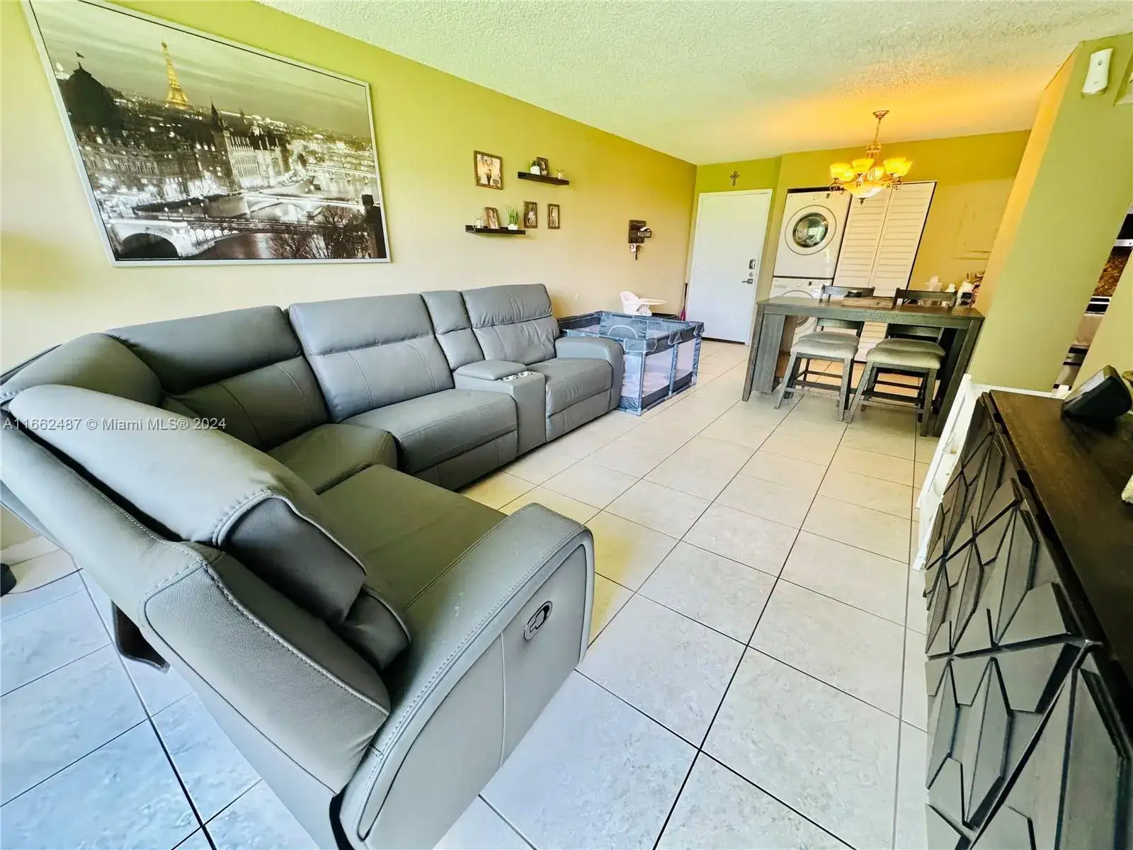 1 bedroom 1 bath Residential Lease for rent at 8870 Fontainebleau Blvd # 207, Miami FL 33172