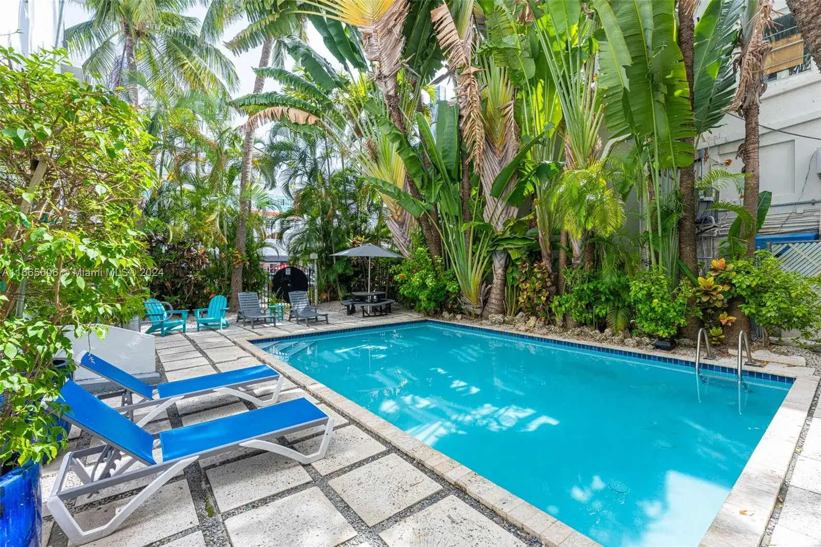 1 bedroom 1 bath Residential for sale at 420 15th St # 307, Miami Beach FL 33139