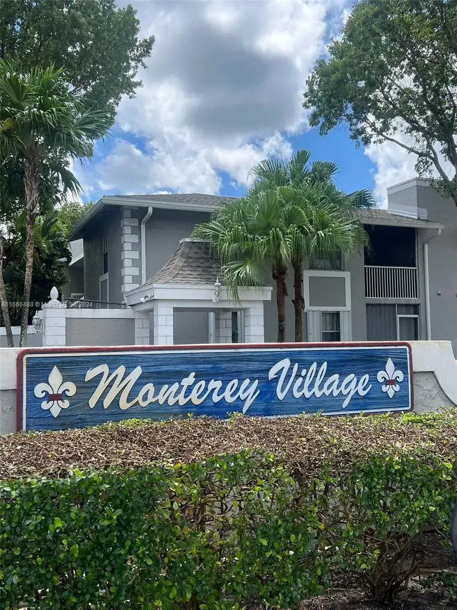 2 bedroom 2 bath Residential for sale at 435 NE 210th Cir Ter # 23, Miami FL 33179