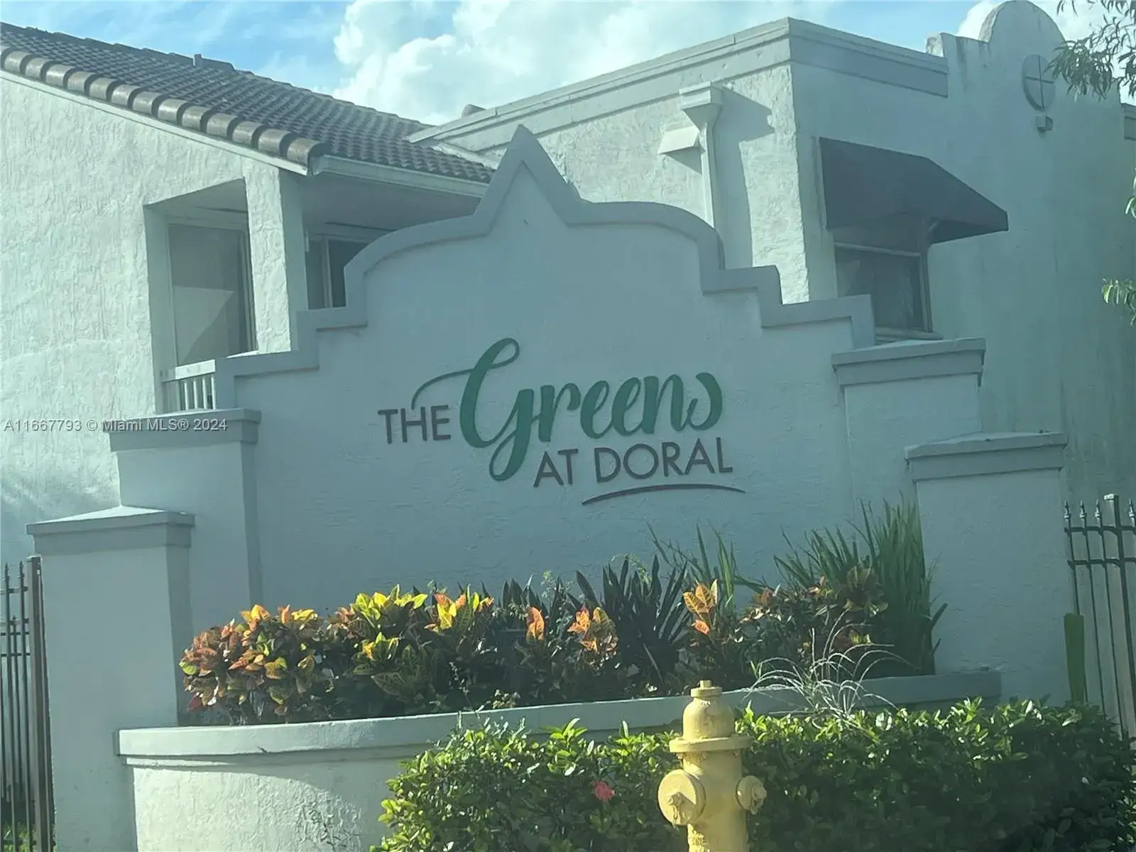 2 bedroom 2 bath Residential for sale at 4756 NW 97th Ct # 79, Doral FL 33178