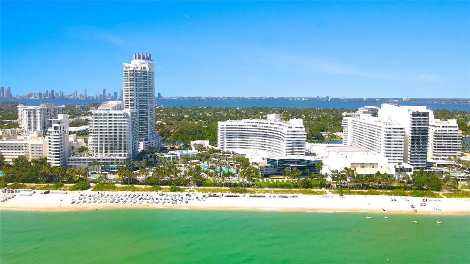 1 bath Residential for sale at 4391 Collins Ave # 1502, Miami Beach FL 33140