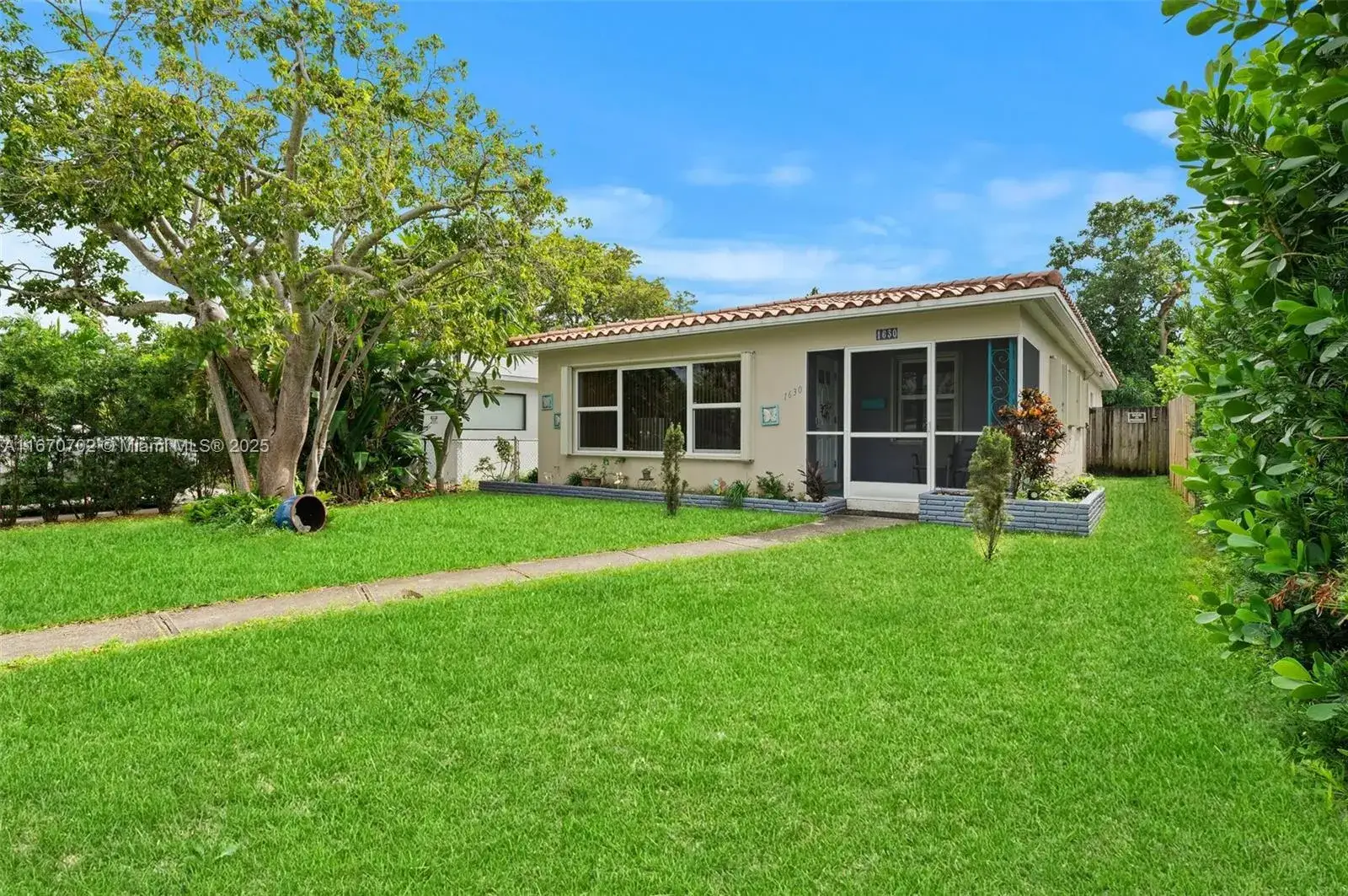 3 bedroom 2 bath Residential for sale at 1630 Rodman St, Hollywood FL 33020