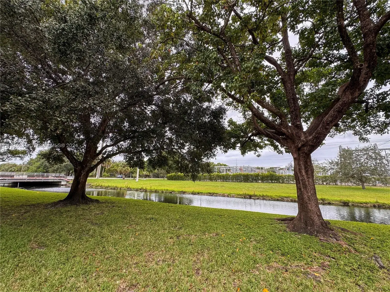 2 bedroom 1 bath Residential Lease for rent at 7569 W Sunrise Blvd # 7569, Plantation FL 33313
