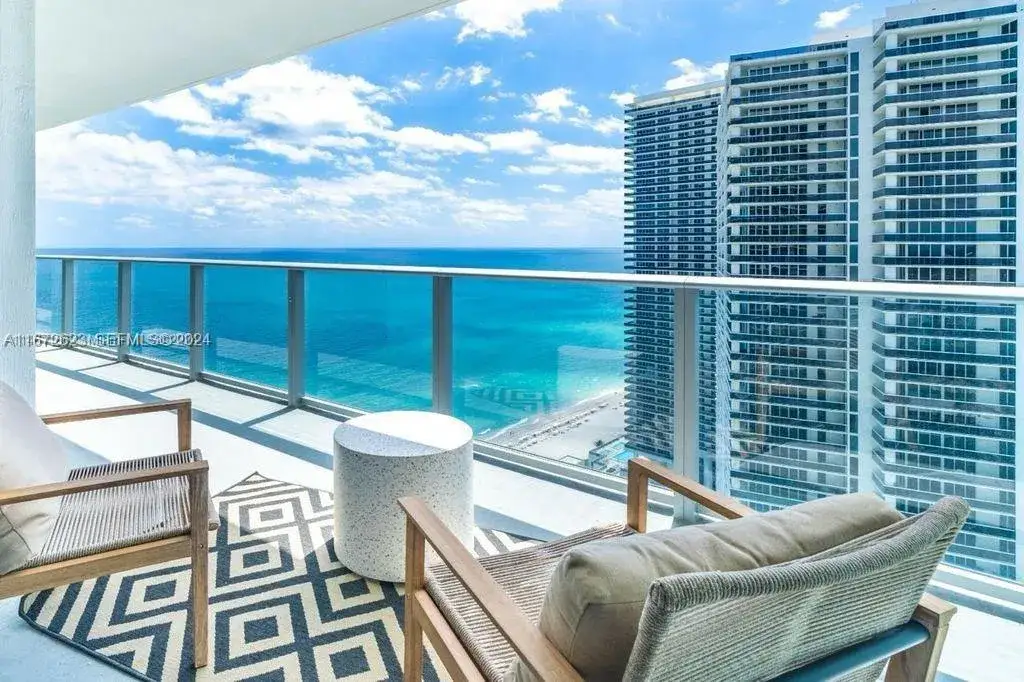 1 bedroom 1 bath Residential Lease for rent at 4111 S Ocean Dr # 3007, Hollywood FL 33019