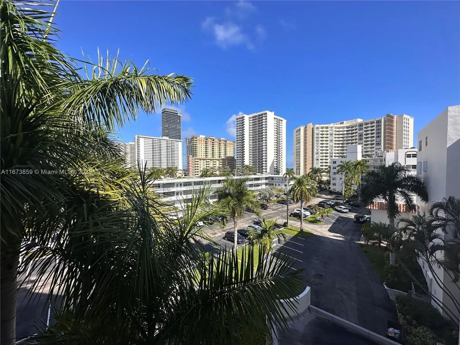 2 bedroom 2 bath Residential Lease for rent at 3181 S Ocean Dr # 501, Hallandale Beach FL 33009