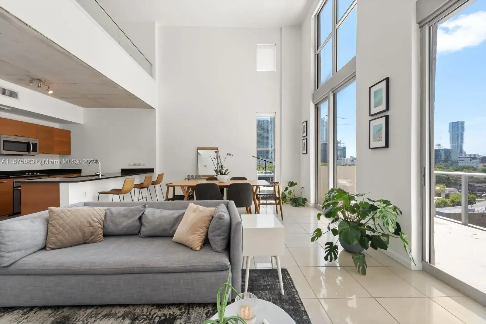 1 bedroom 1 bath Residential for sale at 3449 NE 1 AVE # L61, Miami FL 33137