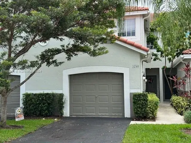 3 bedroom 2 bath Residential Lease for rent at 3780 San Simeon Cir, Weston FL 33331