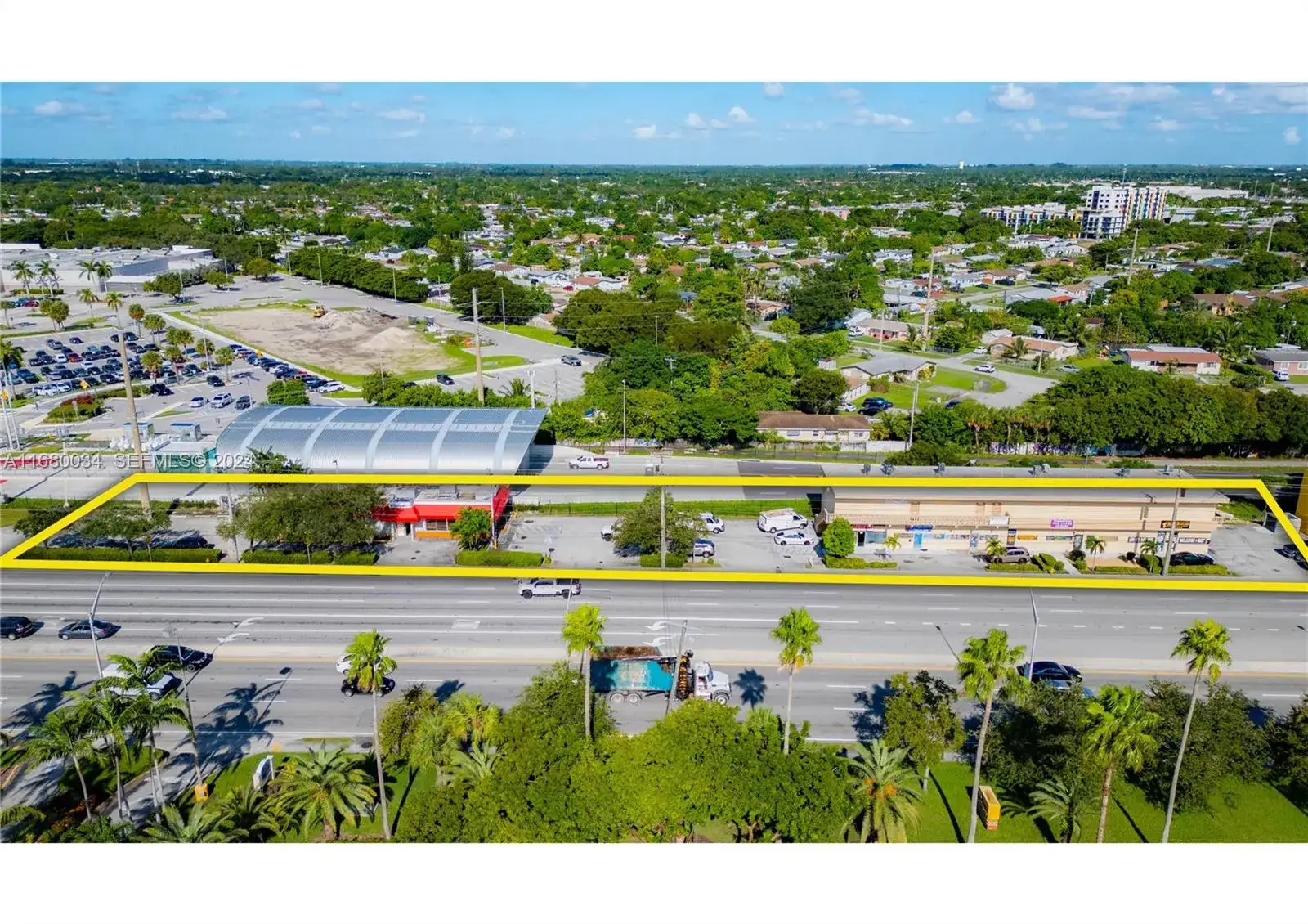 Commercial Sale for sale at 20462-20500 S Dixie Hwy, Cutler Bay FL 33189