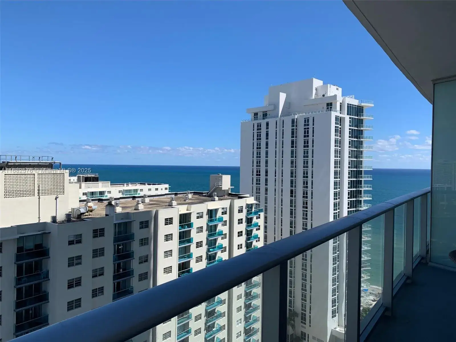 1 bedroom 1 bath Residential for sale at 4111 S Ocean Dr # 1512, Hollywood FL 33019