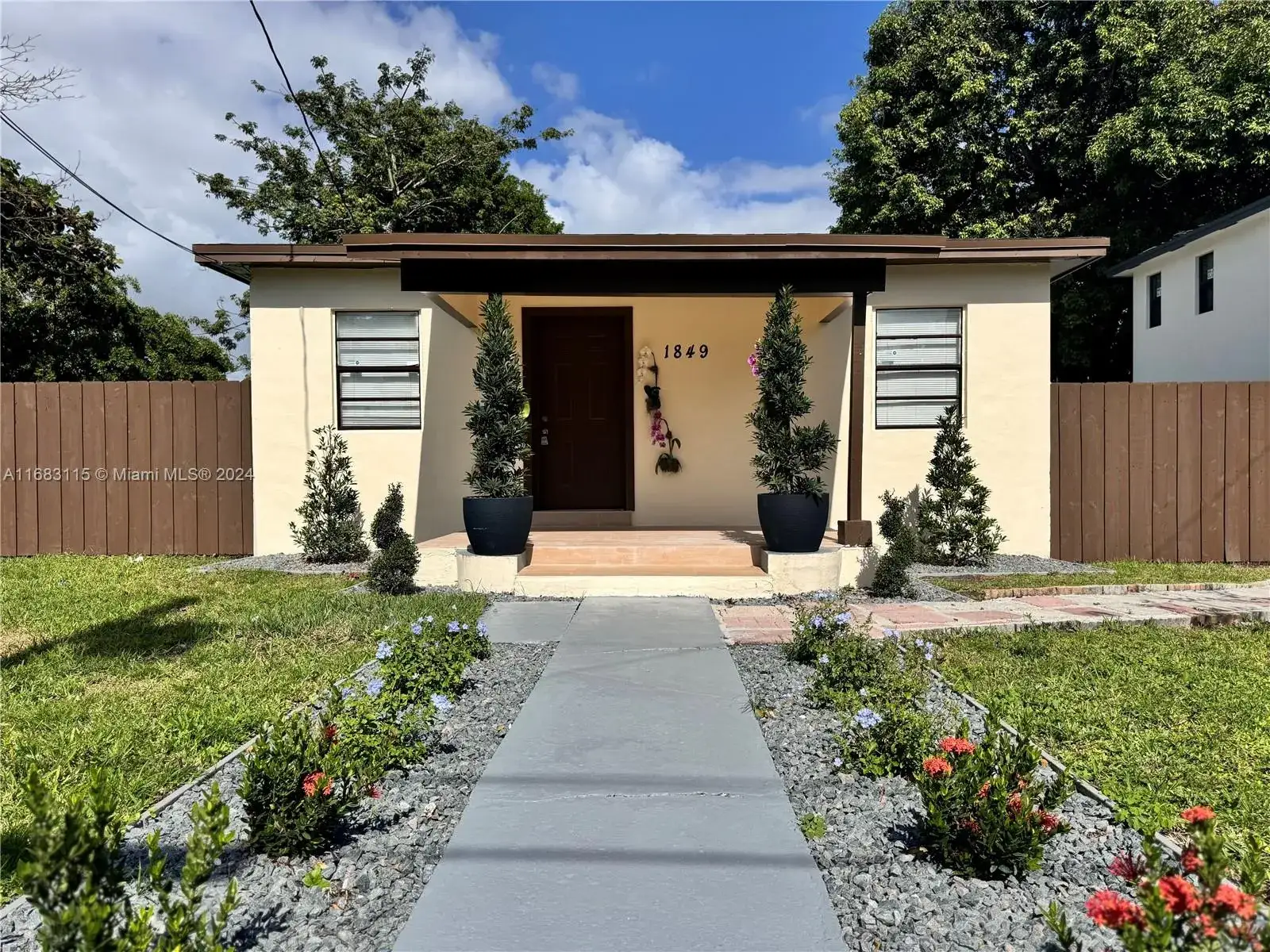 3 bedroom 2 bath Residential Lease for rent at 1849 NW 70th St, Miami FL 33147