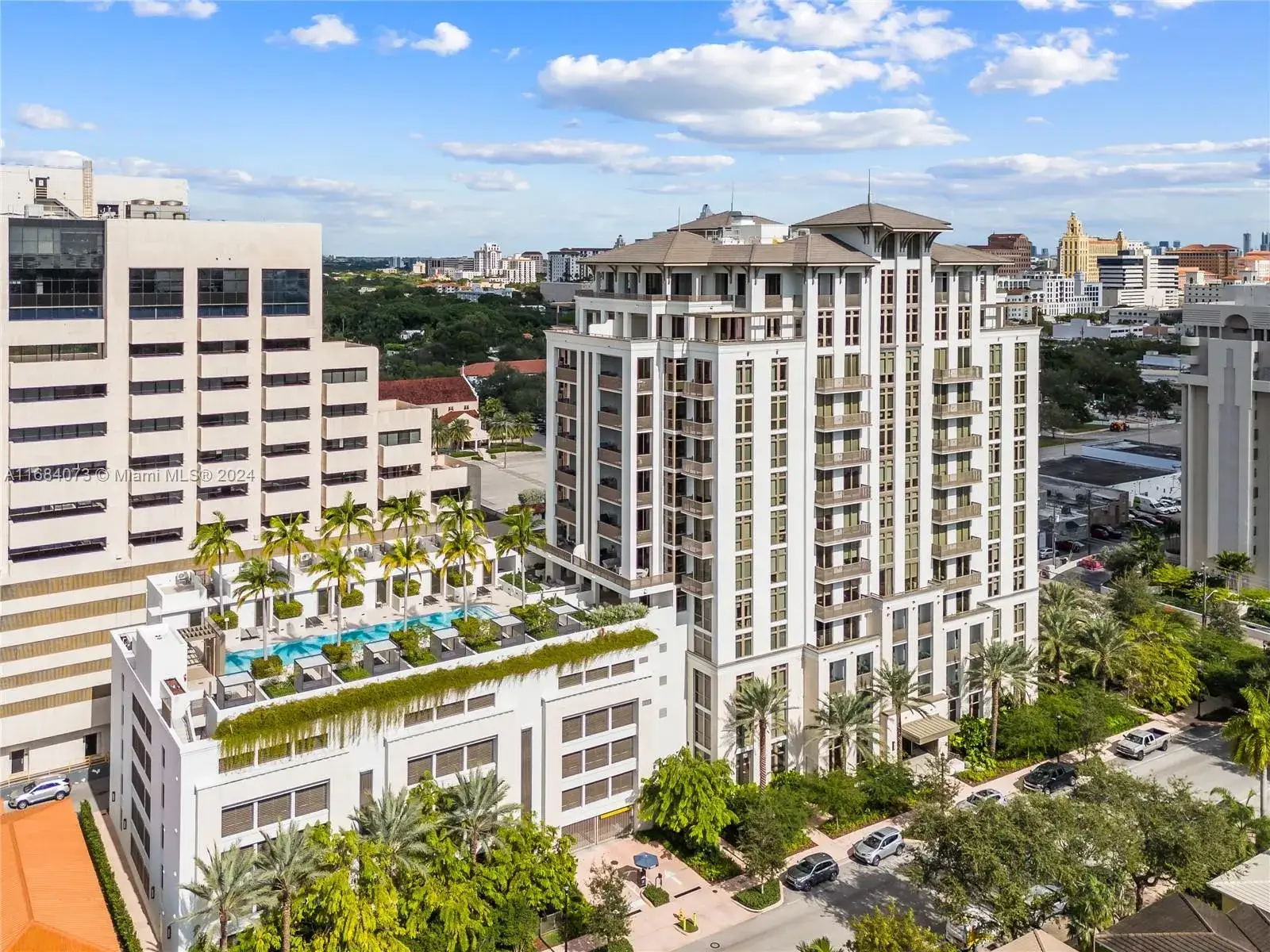 4 bedroom 4 bath Residential for sale at 515 Valencia Ave # 803, Coral Gables FL 33134