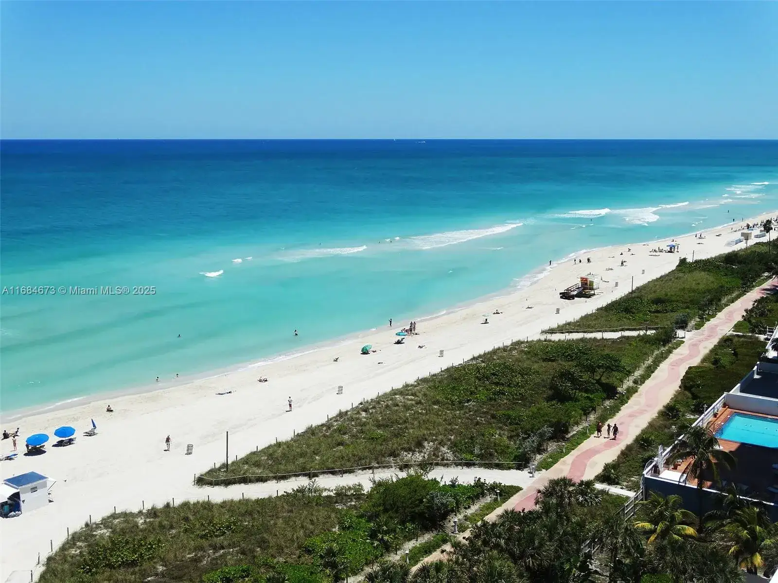 2 bedroom 2 bath Residential Lease for rent at 7135 Collins Ave, Miami Beach FL 33141