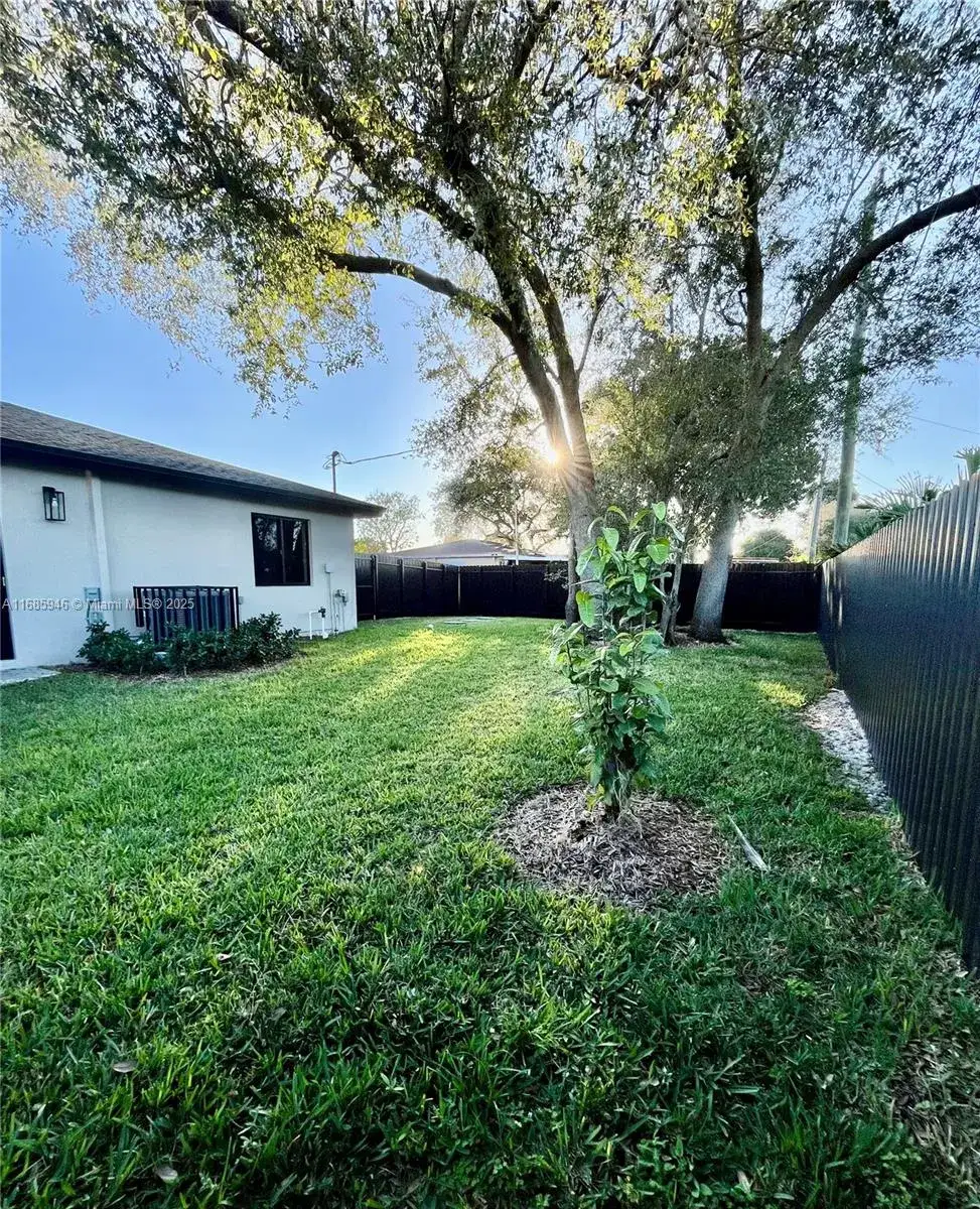 3 bedroom 2 bath Residential for sale at 2421 NW 152nd Ter, Miami Gardens FL 33054