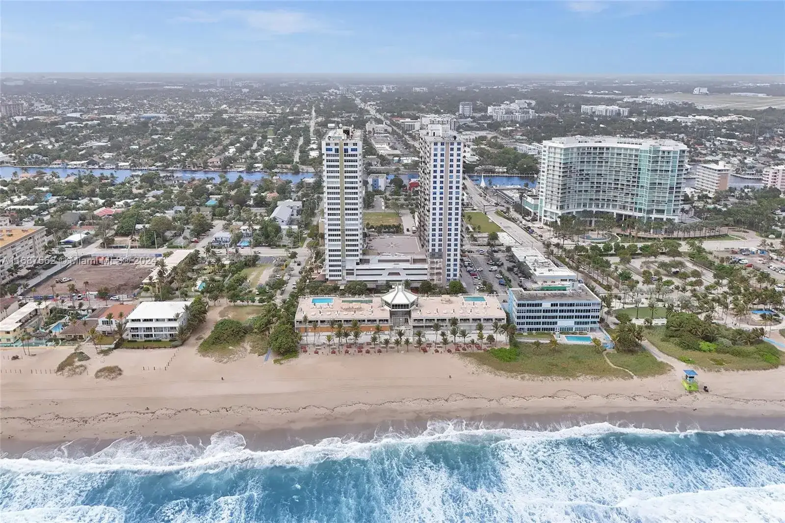 1 bedroom 1 bath Residential Lease for rent at 111 Briny Ave # 04, Pompano Beach FL 33062