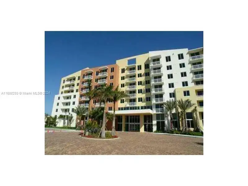 2 bedroom 2 bath Residential for sale at 2775 NE 187th St, Aventura FL 33180