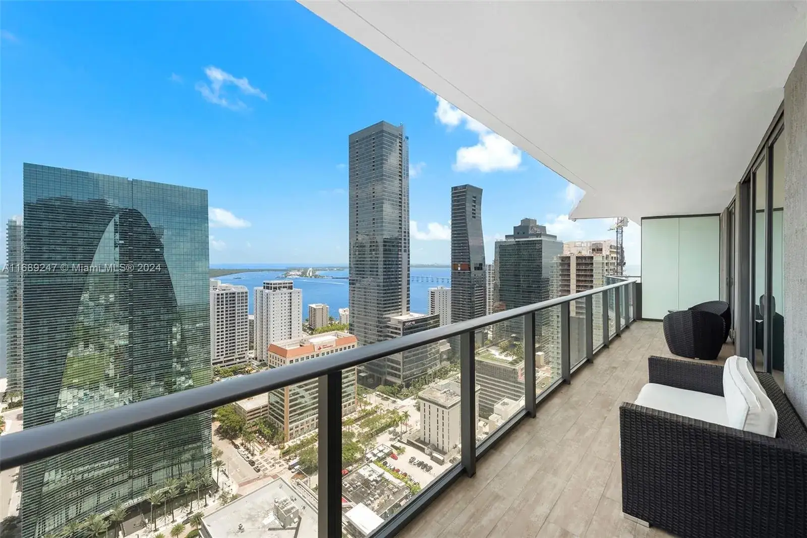 2 bedroom 2 bath Residential for sale at 1300 S Miami Ave # 3402, Miami FL 33130