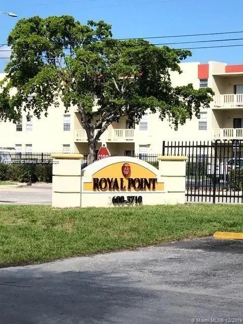 2 bedroom 2 bath Residential for sale at 3600 NW 21st St # 305, Lauderdale Lakes FL 33311