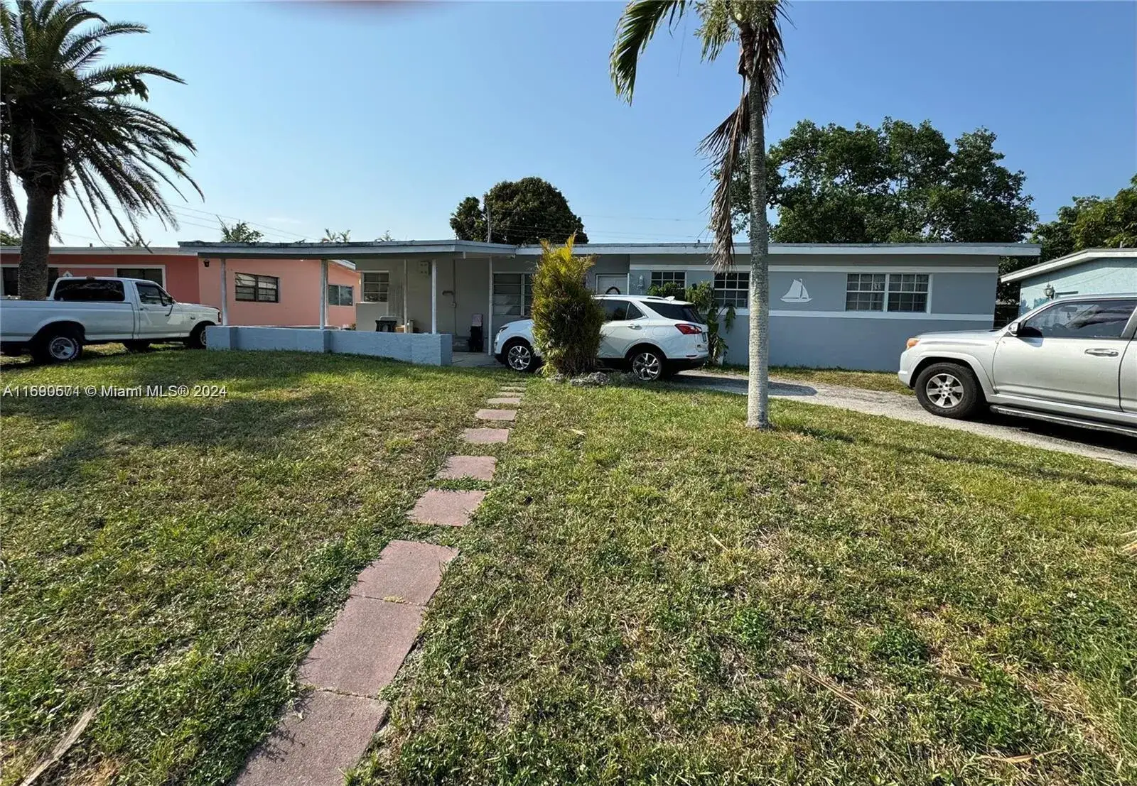 3 bedroom 2 bath Residential for sale at 511 NE 172nd St, North Miami Beach FL 33162