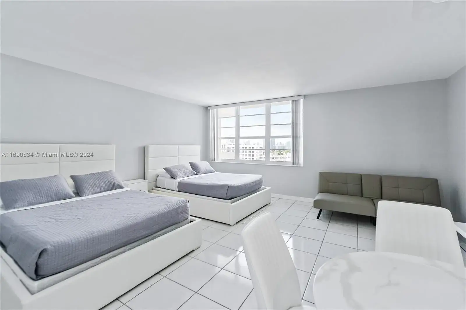 1 bath Residential Lease for rent at 100 Lincoln Rd # 1016, Miami Beach FL 33139