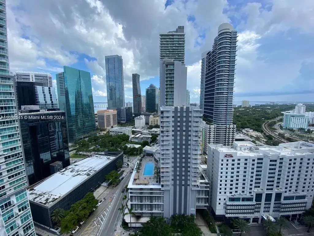 1 bedroom 1 bath Residential for sale at 1100 S Miami Ave # 2602, Miami FL 33130