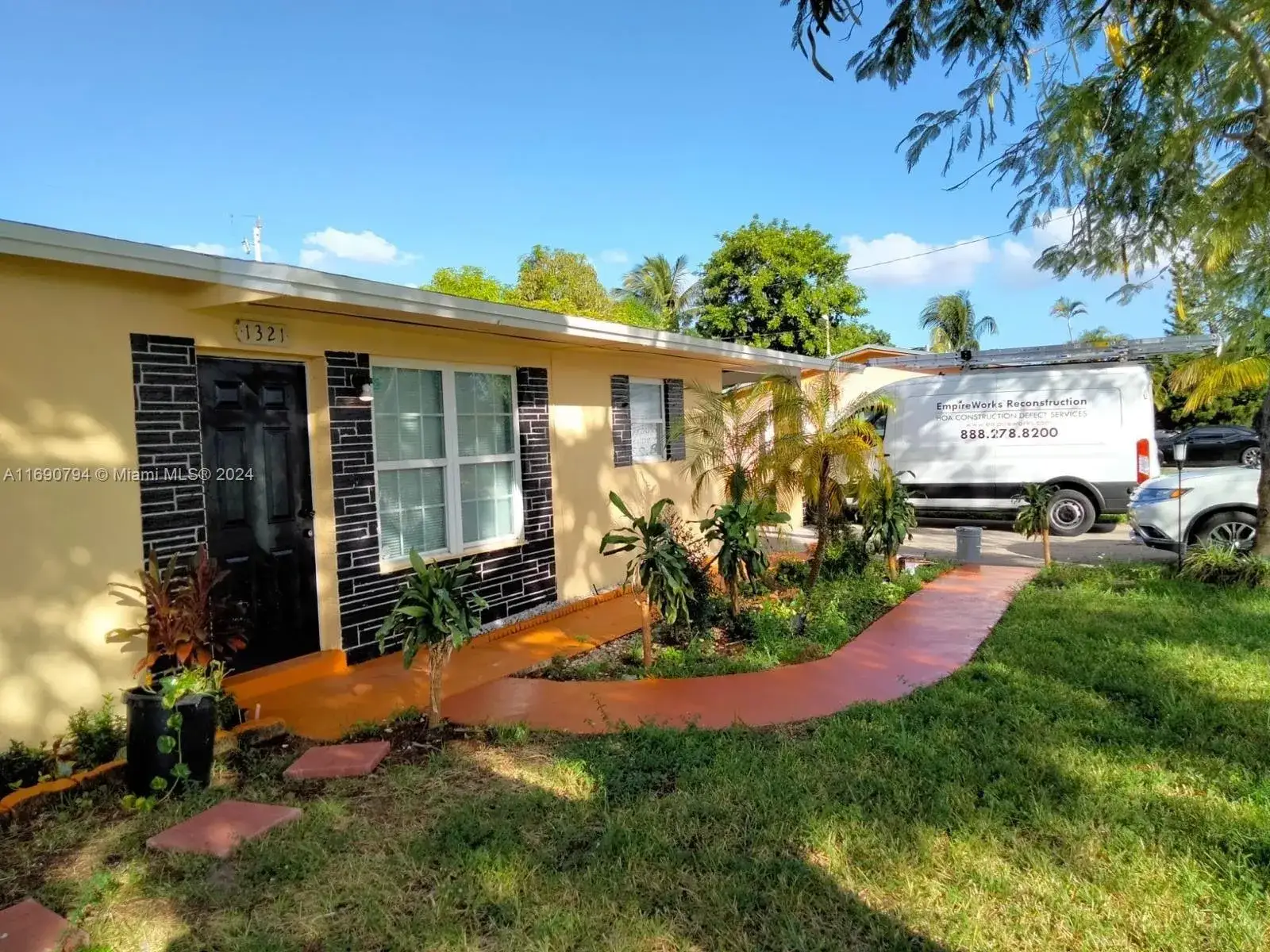 3 bedroom 1 bath Residential Lease for rent at 1321 NW 50th Ave, Lauderhill FL 33313