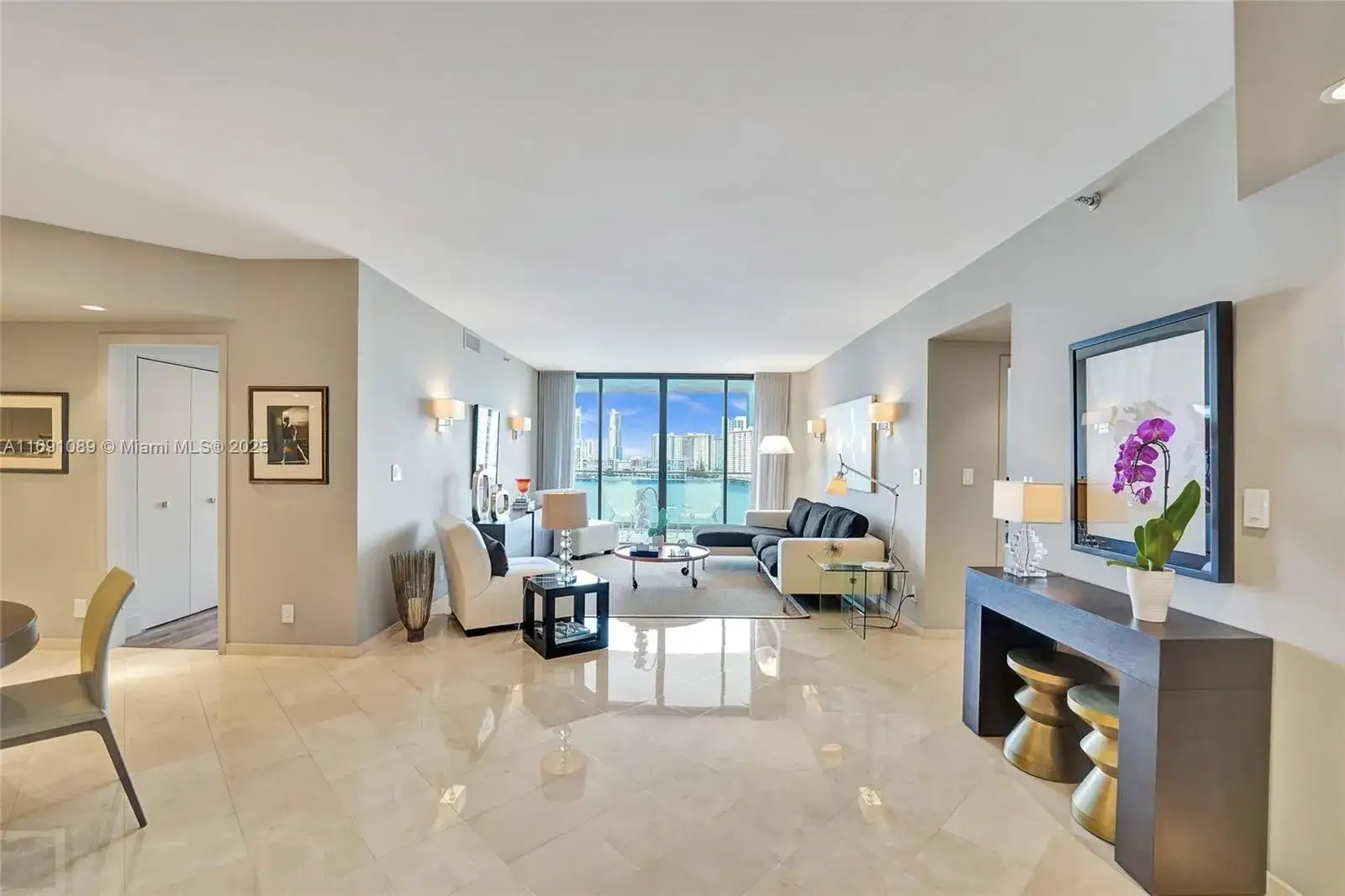 3 bedroom 3 bath Residential for sale at 2800 Island Blvd, Aventura FL 33160