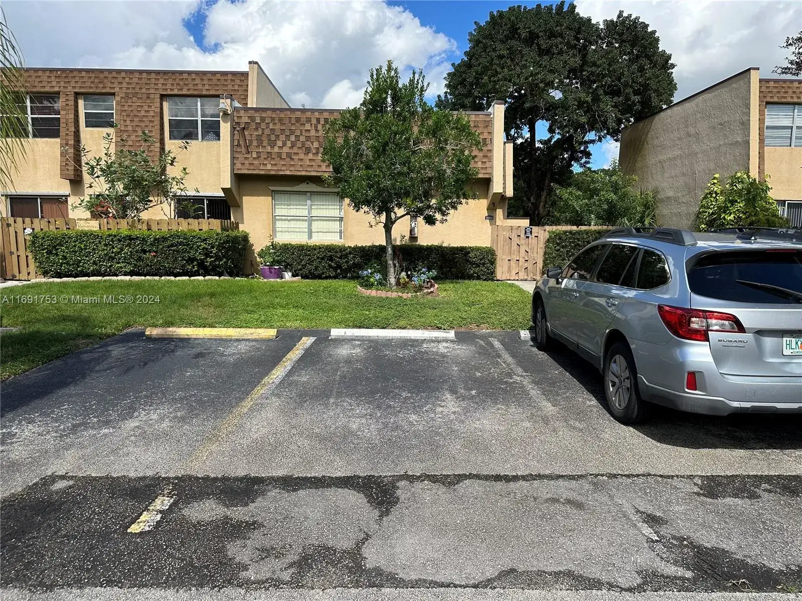2 bedroom 2 bath Residential for sale at 3641 NW 95th Ter # 1004, Sunrise FL 33351