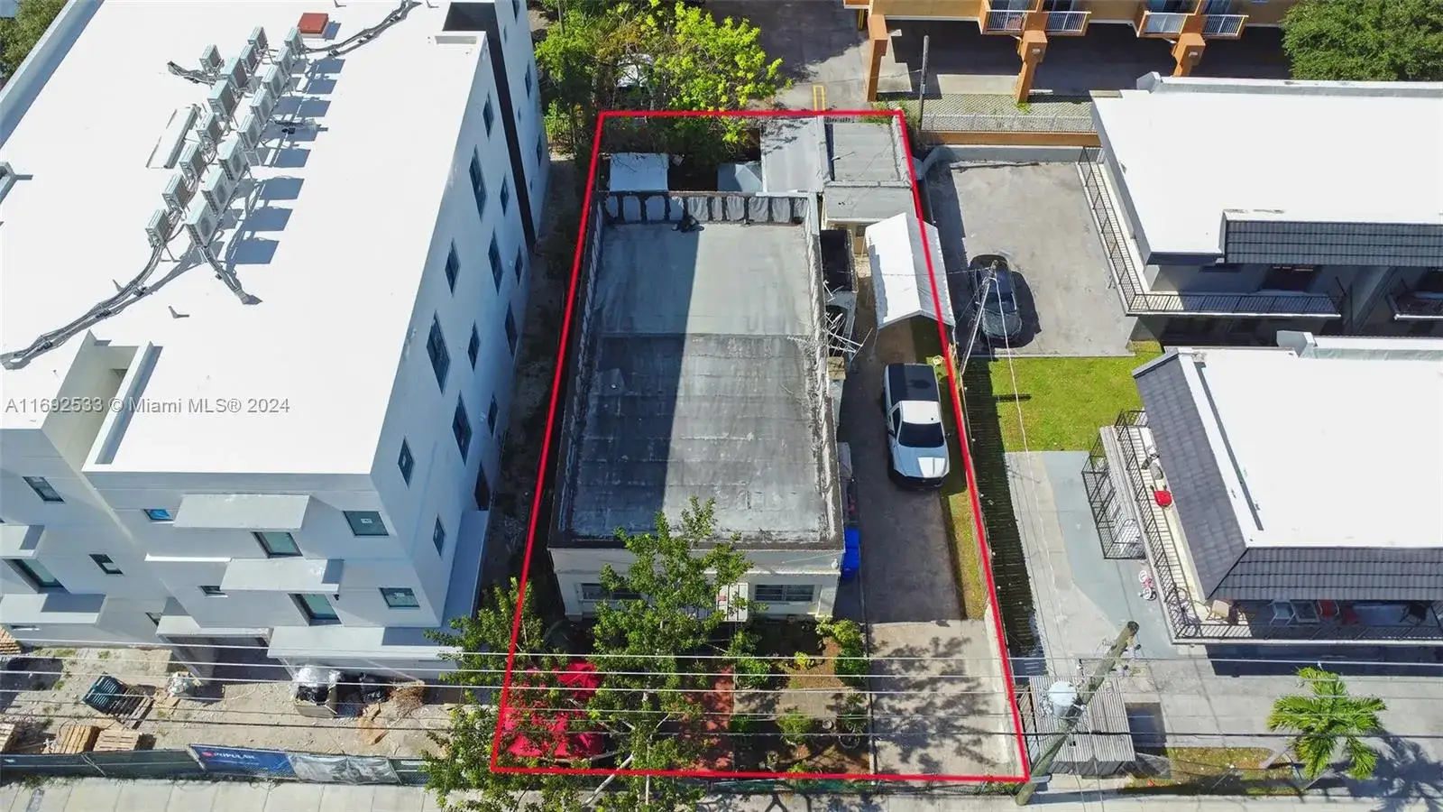 3 bedroom 1 bath Residential for sale at 520 SW 11th Ave, Miami FL 33130