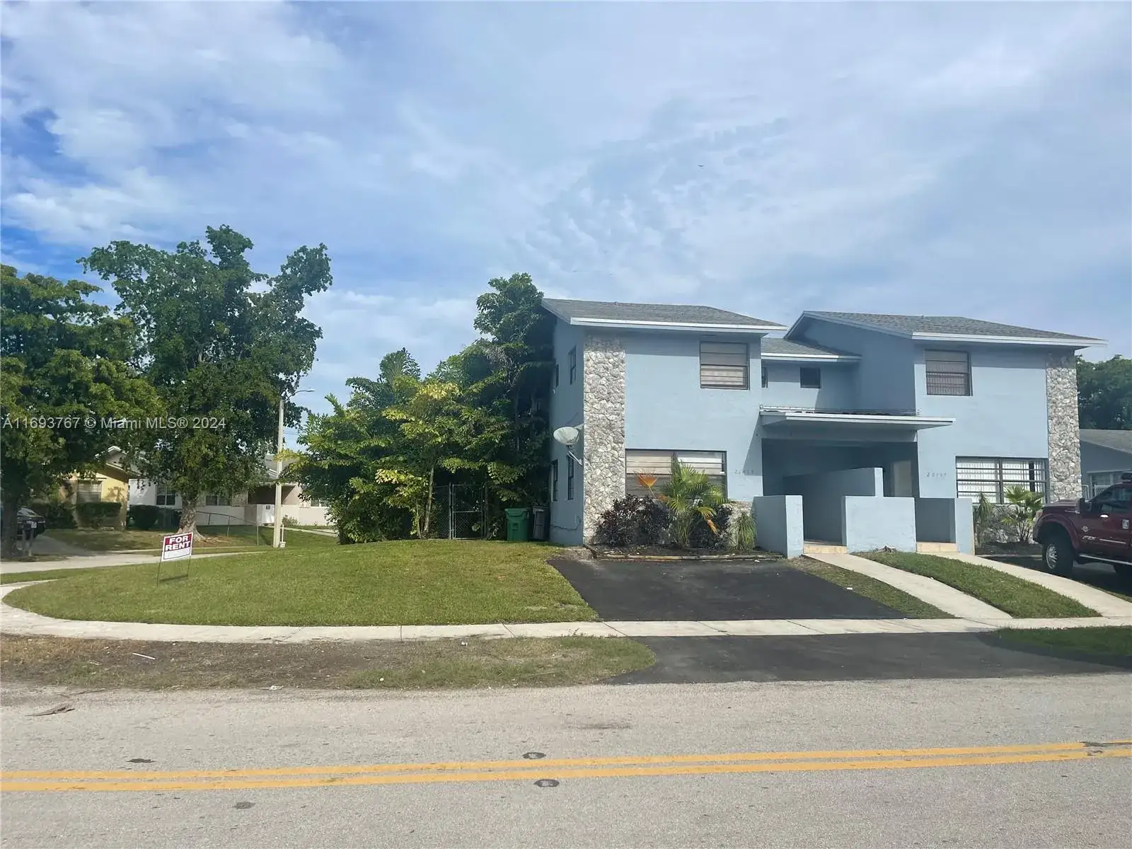 3 bedroom 2 bath Residential Lease for rent at 20455 SW 92nd Ct, Cutler Bay FL 33189