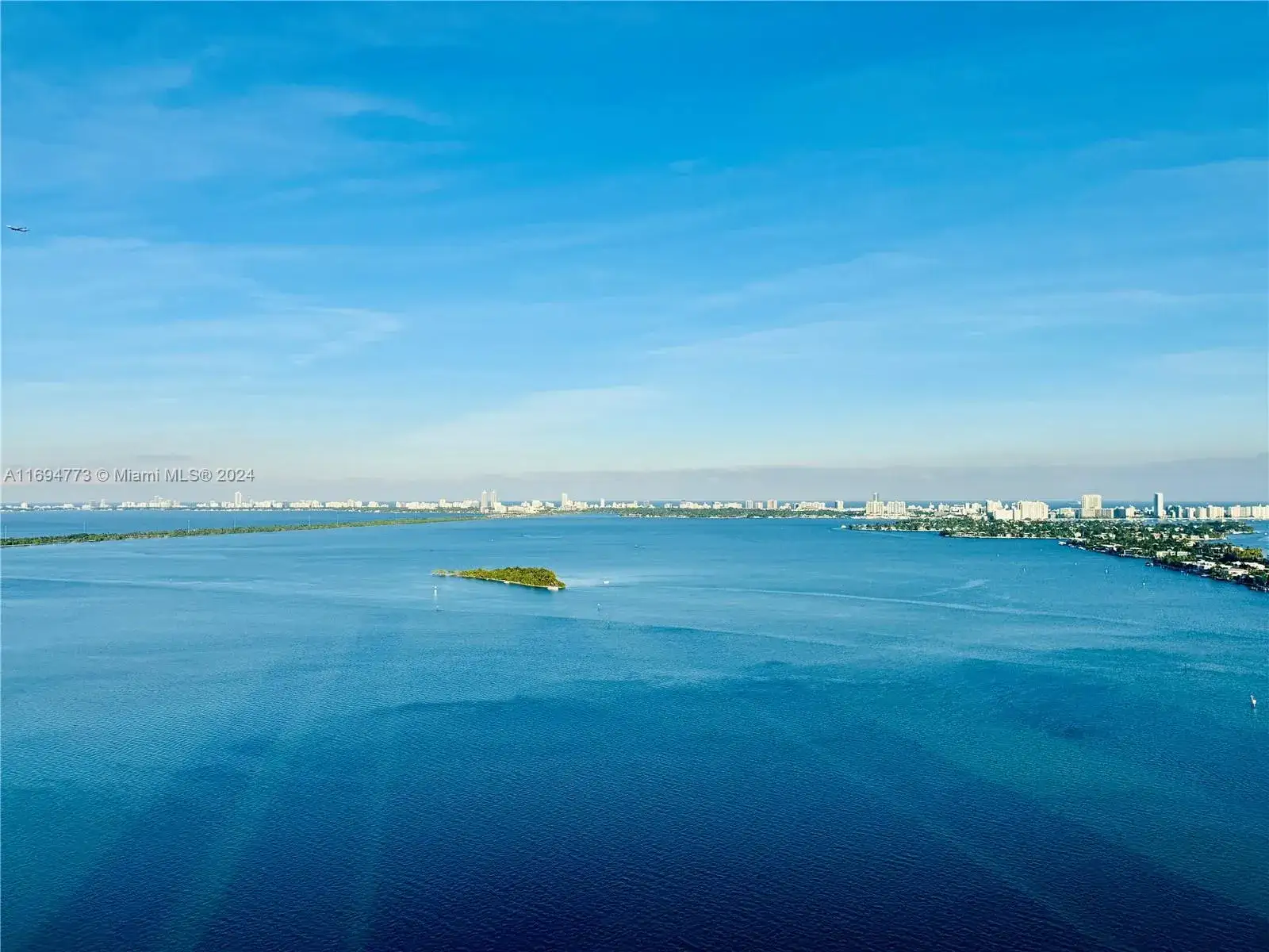 2 bedroom 2 bath Residential Lease for rent at 2020 N Bayshore Dr # 3607, Miami FL 33137