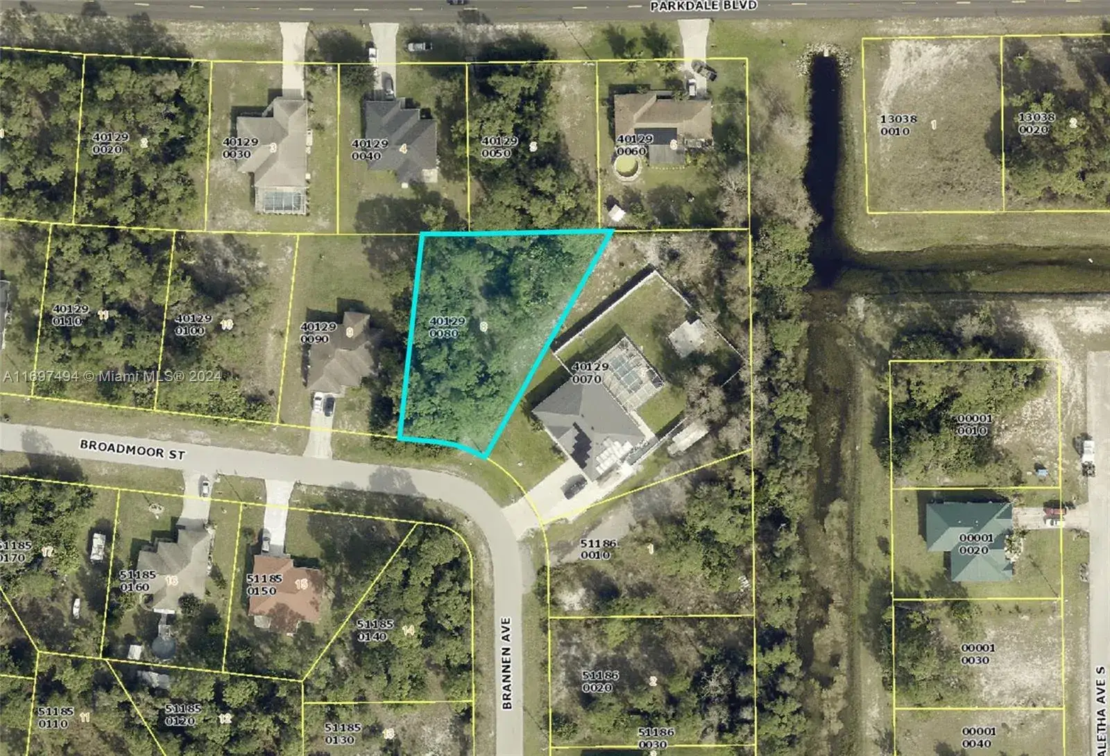 Land/Boat Docks for sale at 439 Broadmoor St, Lehigh Acres FL 33974