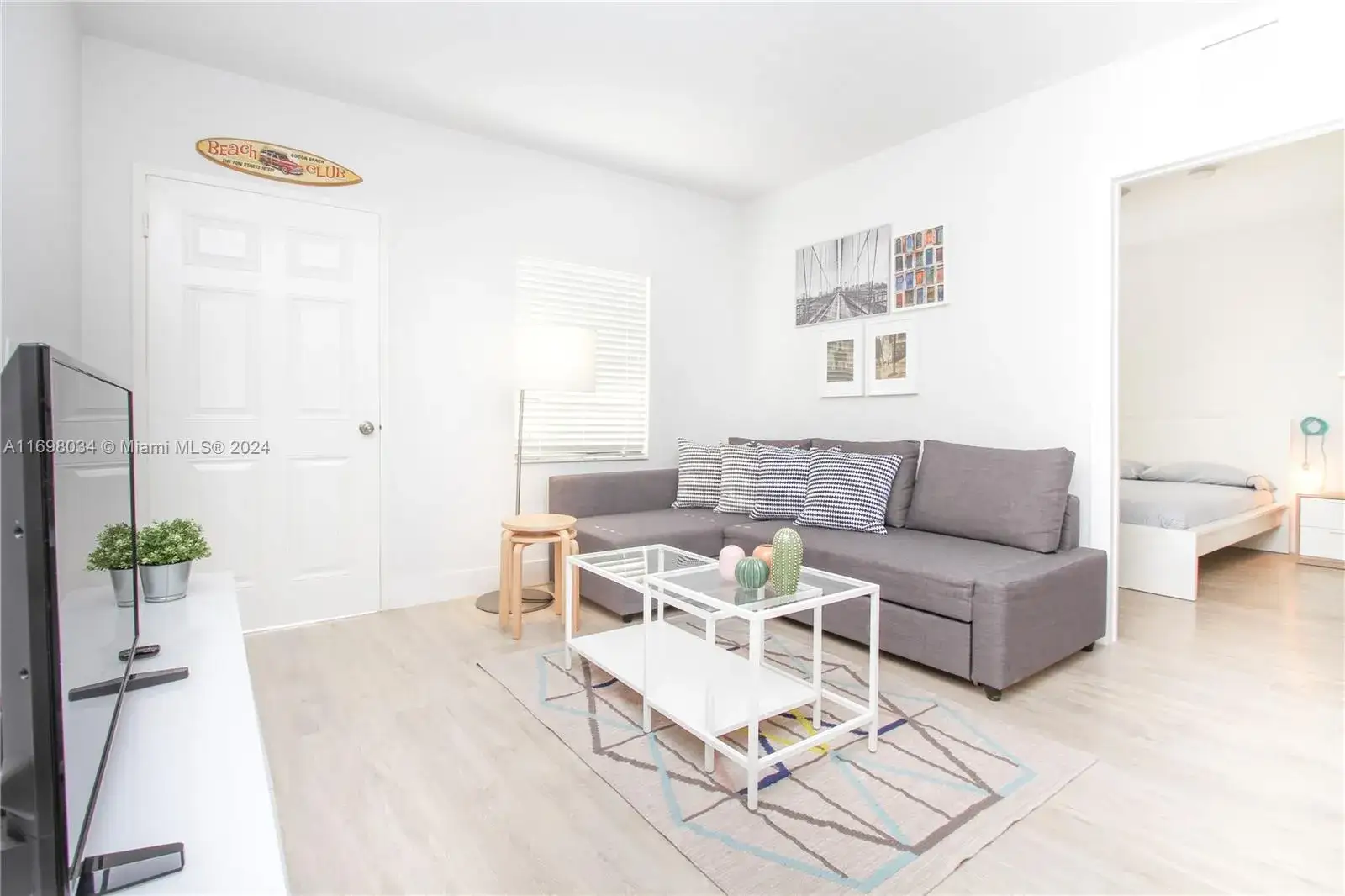 2 bedroom 1 bath Residential Lease for rent at 6238 SW 59th Pl # 10, South Miami FL 33143