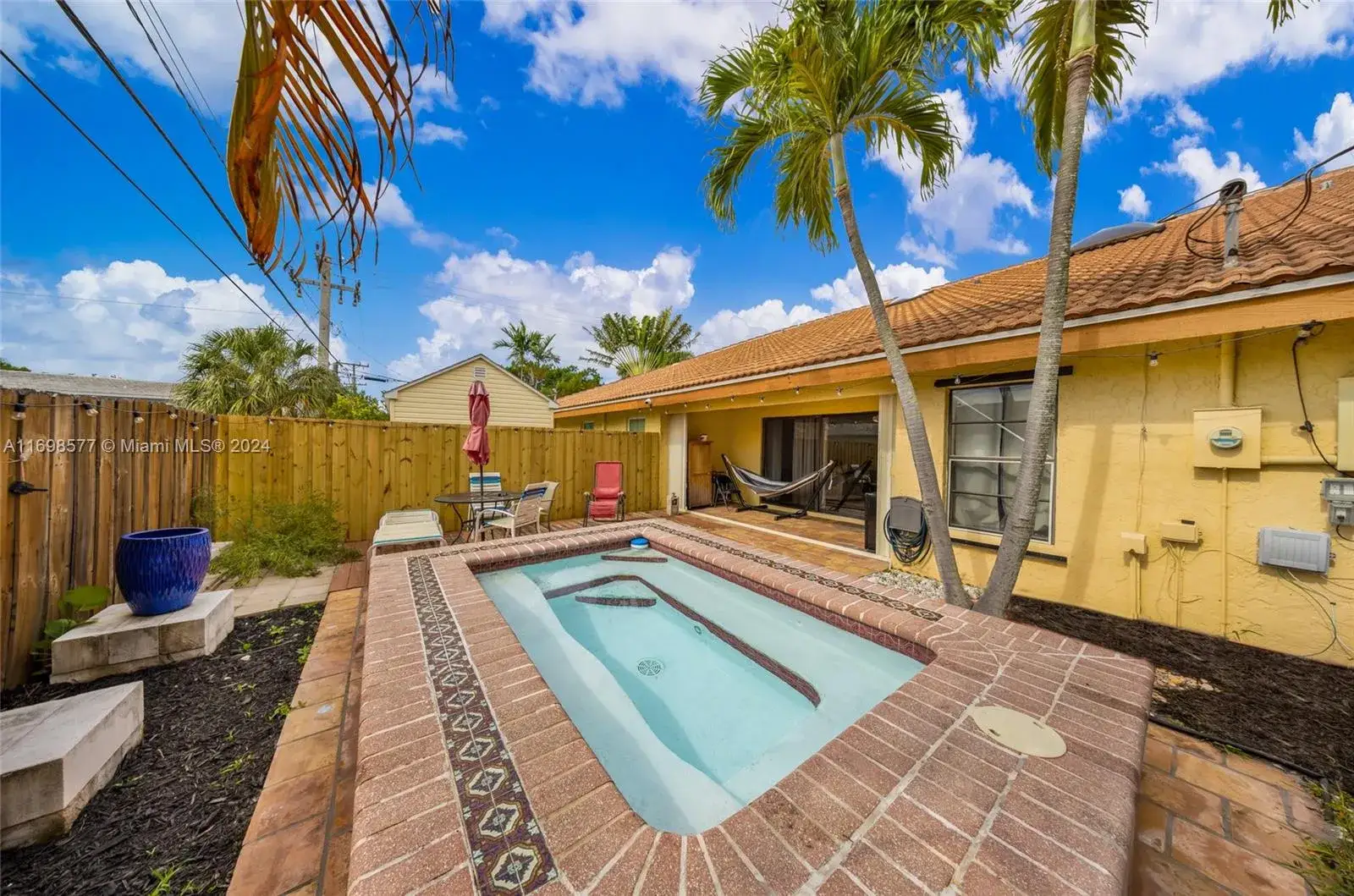 3 bedroom 2 bath Residential Lease for rent at 4440 NE 5th Ave, Boca Raton FL 33431