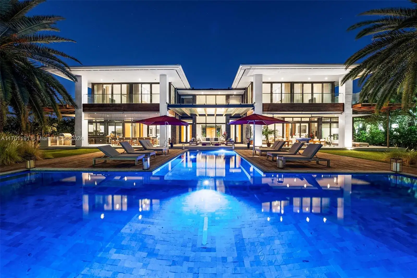 12 bedroom 12 bath Residential for sale at 385 Centre Is, Golden Beach FL 33160