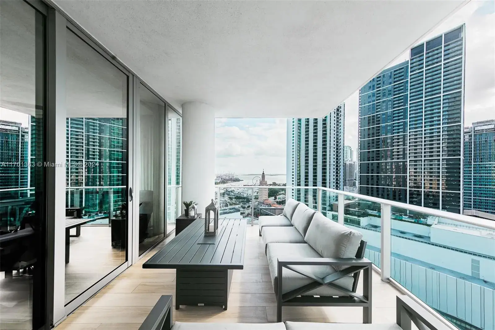 4 bedroom 4 bath Residential for sale at 851 NE 1st Ave # 2111, Miami FL 33132
