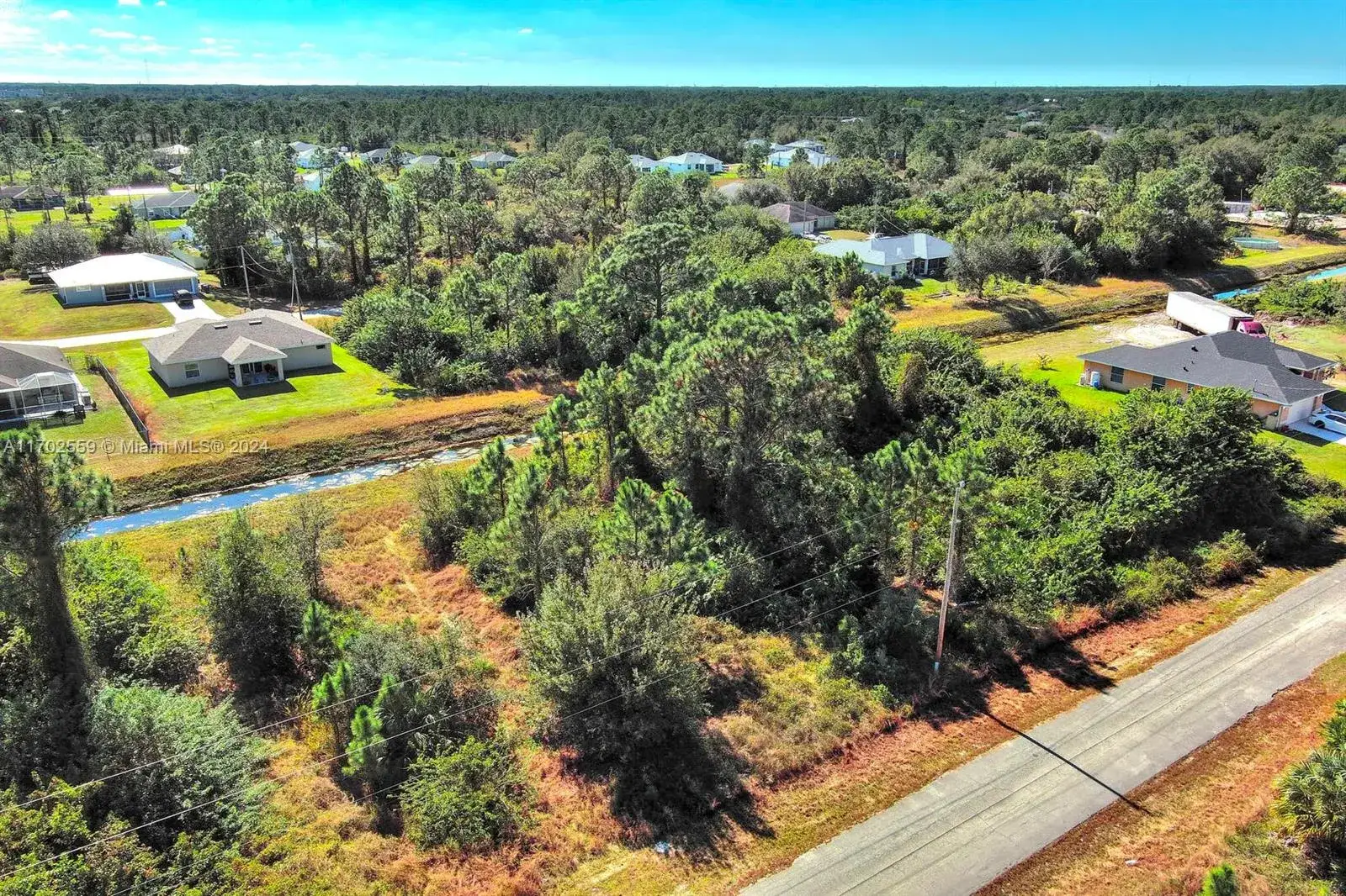 Land/Boat Docks for sale at 844 Carbon St E, Lehigh Acres FL 33974