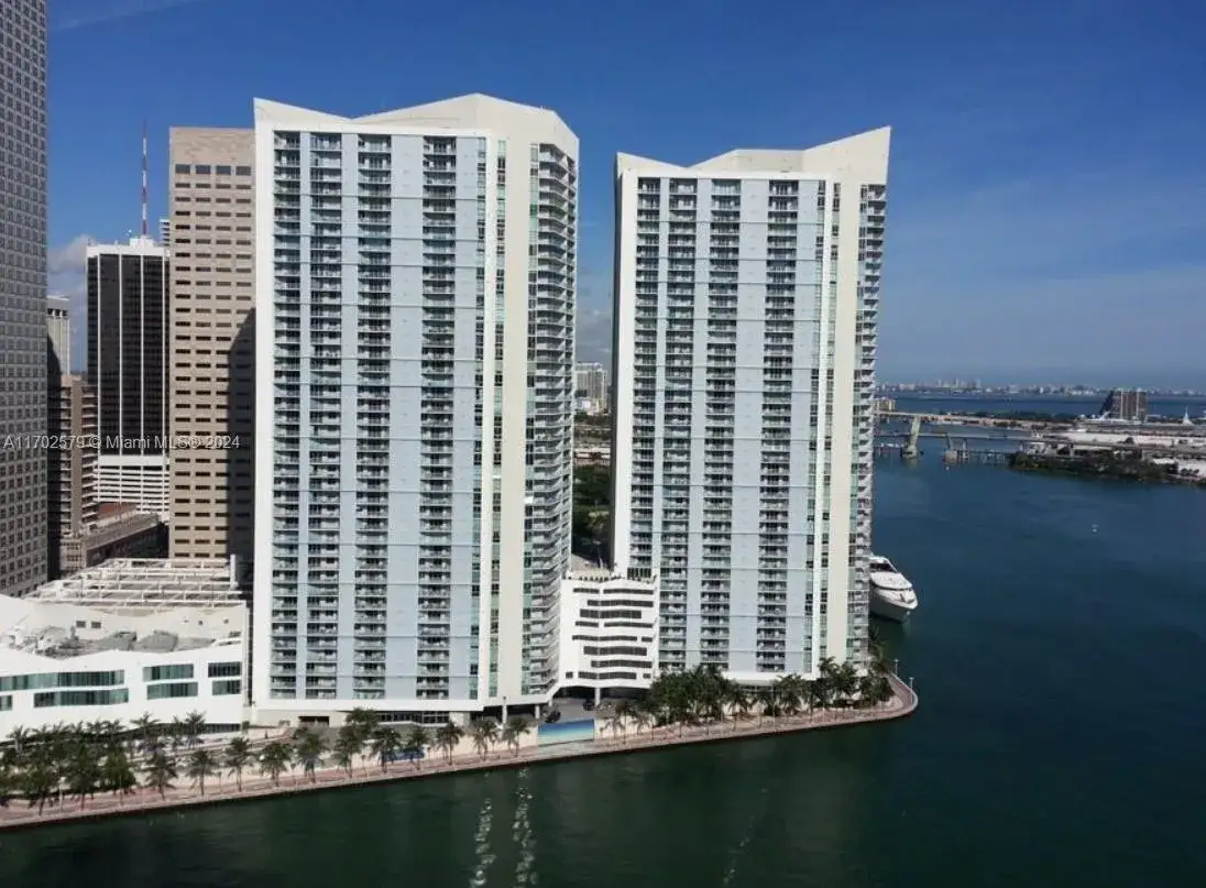 2 bedroom 2 bath Residential for sale at 325 S Biscayne Blvd # 4322, Miami FL 33131