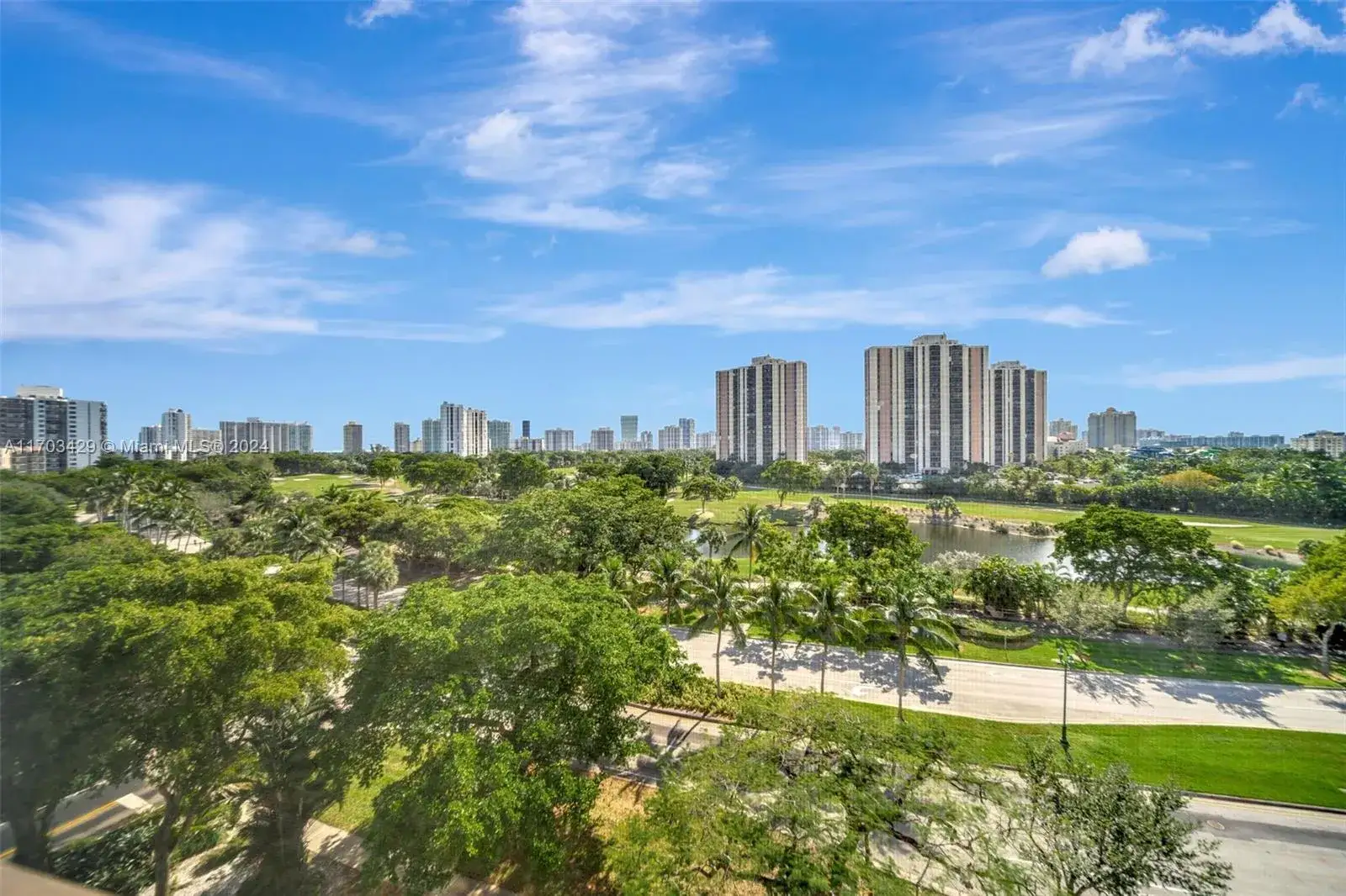 1 bedroom 1 bath Residential for sale at 20500 W Country Club Dr # 817, Aventura FL 33180